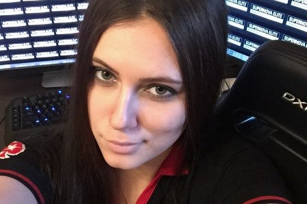 Лия Новикова больше не PokerStars Team Pro Online