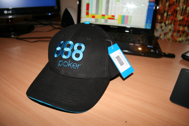 Отзывы игроков о 888Poker