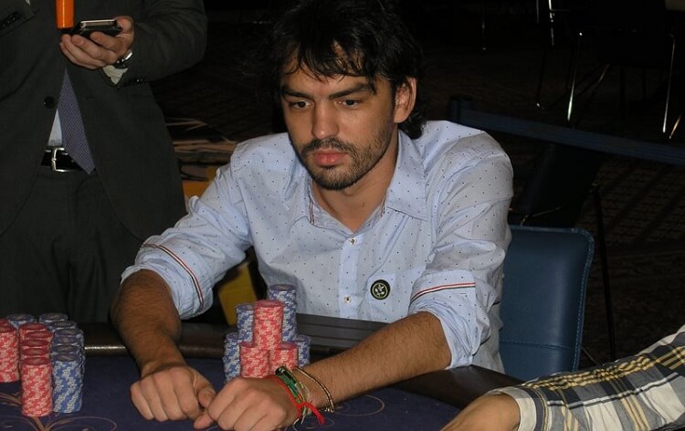 Zapahzamazki не уверен, что вернет аккаунт на PokerStars