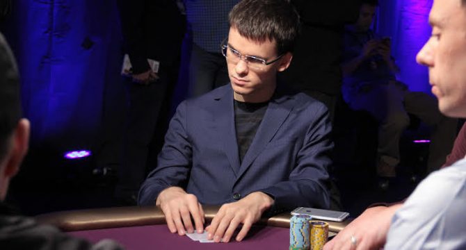 Российский покерист Black88 в турнире High Rollers нокаутировал своих оппонентов