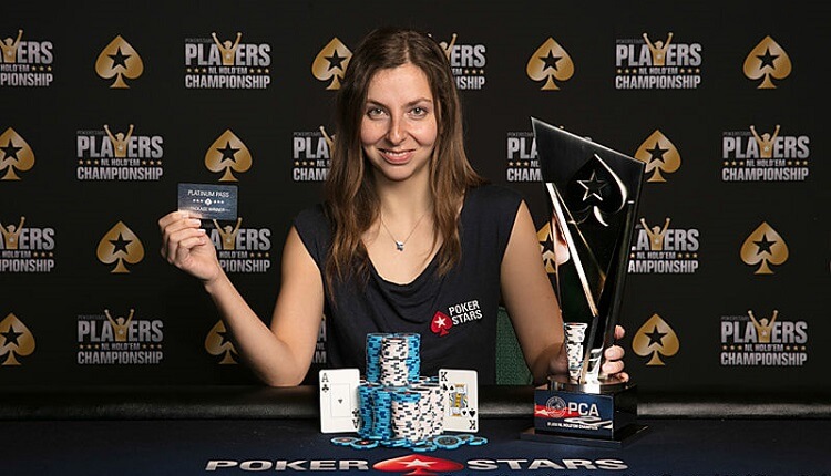 Писатель, психолог и успешный игрок Мария Конникова – новый посол PokerStars